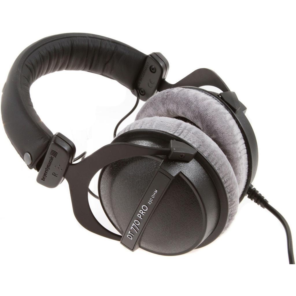 Beyerdynamic DT-770 Pro wired Headphones - Black