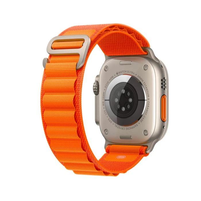Apple Watch Ultra (2022) GPS + Cellular 49 mm - Titanium Natural Titanium - Alpine loop Orange